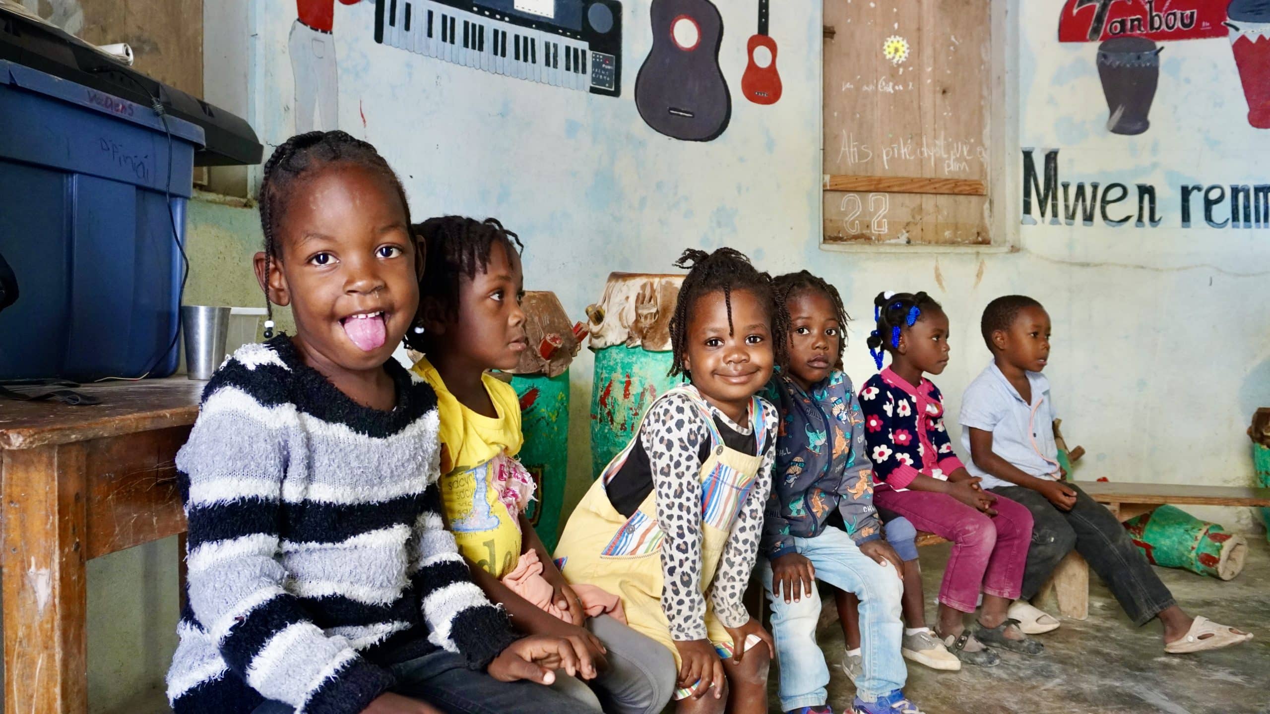 Students in music class at MCLC.